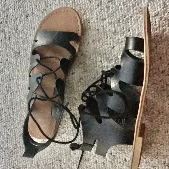 NWT Gap black gladiator sandals size 7 - Picture 6 of 12